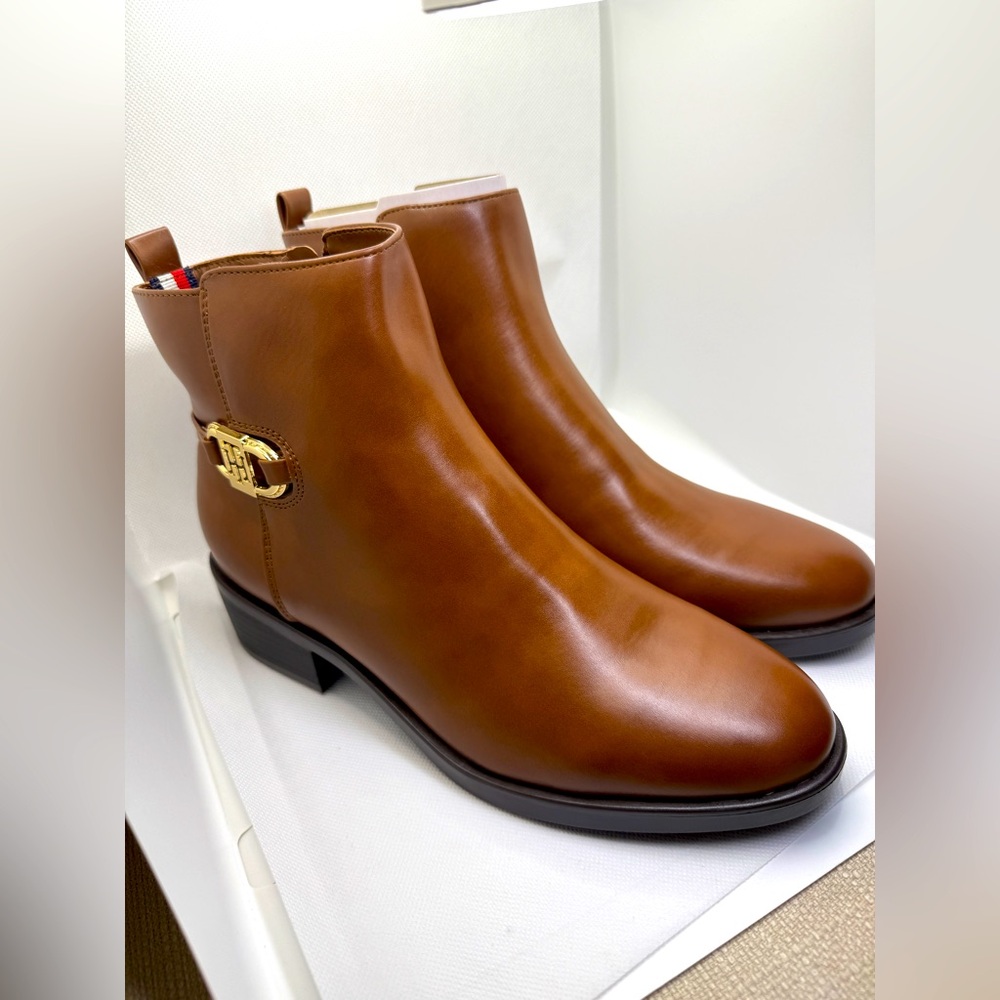 Tommy Hilfiger Women's Imiera Brown Boot
